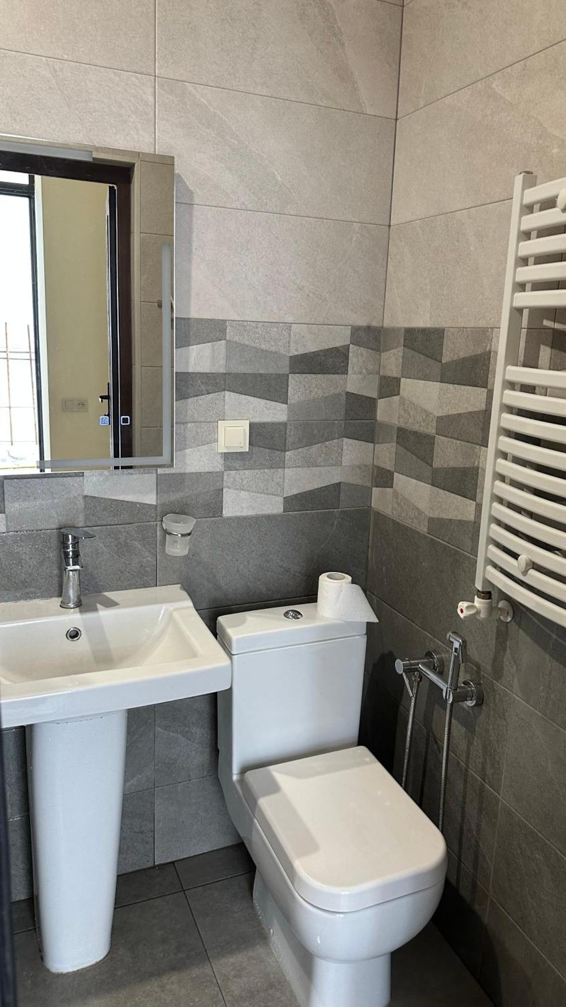 Rest & Relax Hotel Erivan Dış mekan fotoğraf